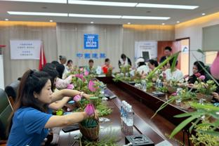 阿隆索谈拜仁输多特：这像是一天内赢了两场，现在领先拜仁13分了